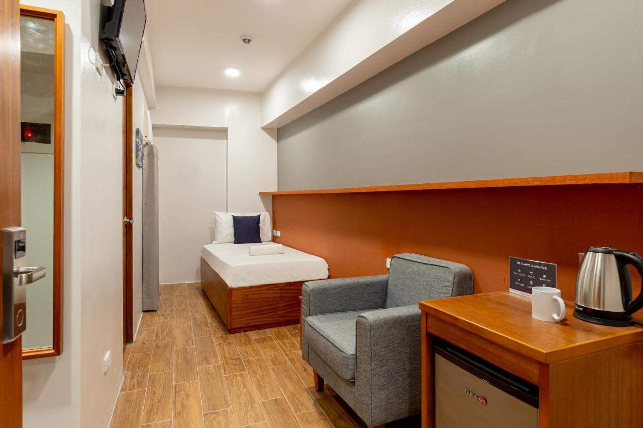 Ihotel Uptown Bgc Hotel 3*
